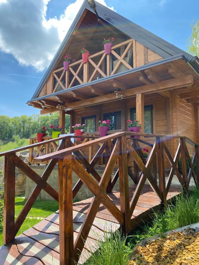 Apartmani Joka I Drvene Kucice 브르드니크 외부 사진